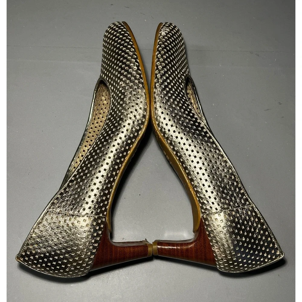 Stuart Weitzman Metallic Gold Perforated Leather Kitten Heel Pumps Size 8.5